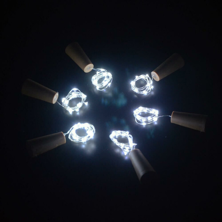 LED reťaz Nano so špuntom - 2m, 20LED, 3xLR44, studená biela LED reťaz Nano so špuntom - 2m, 20LED, 3xLR44, studená biela
