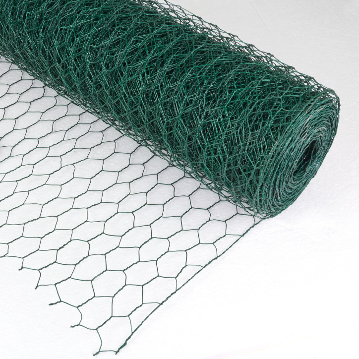 Králičie šesťhranné pletivo poplastované 25 mm, 0,5x25 m, drôt 0,8 mm, zelené Králičie šesťhranné pletivo poplastované 25 mm, 0,5x25 m, drôt 0,8 mm, zelené