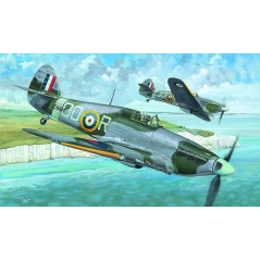 Model Hawker Hurricane MK.IIC 13,6x16,9cm v krabici 25x14,5x4,5cm
