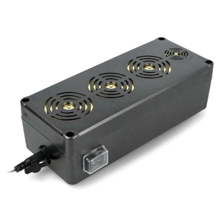 Vodotesný, ultrazvukový odpudzovač na kuny, myši a potkany VIANO OD16 KING LED