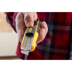 Nôž plastový s odlamovacou čepeľou 18 mm FatMax® 0-10-481