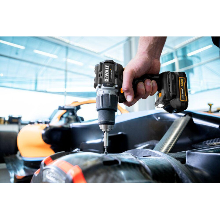 Aku KOMBO sada skrutkovača DCD85MG a rázového uťahováka DCF85MG 18 V XR PowerStack 2x 1,7 Ah, edícia McLaren F1 Team