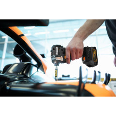 Aku KOMBO sada skrutkovača DCD85MG a rázového uťahováka DCF85MG 18 V XR PowerStack 2x 1,7 Ah, edícia McLaren F1 Team