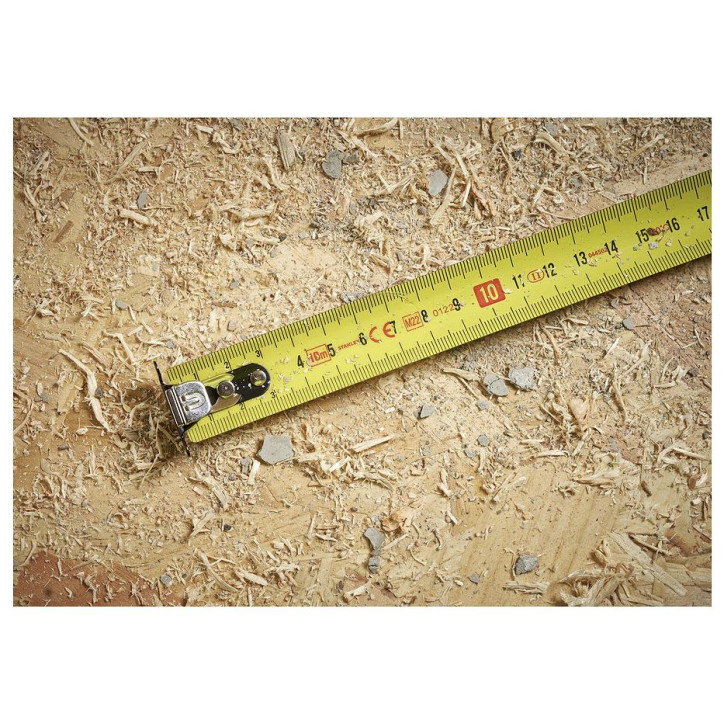 Zvinovací meter 10 m x 25 mm Control Lock™ STHT37233-0 Zvinovací meter 10 m x 25 mm Control Lock™ STHT37233-0