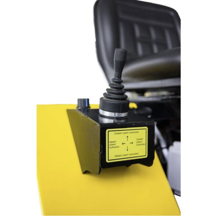 Malotraktor Tauros ZX18 4x4