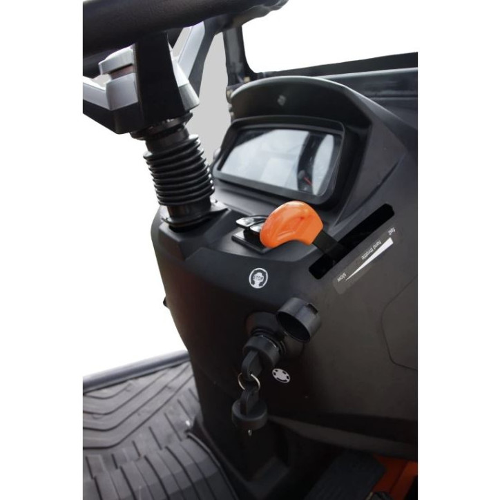 Malotraktor Tauros HX26z 4x4