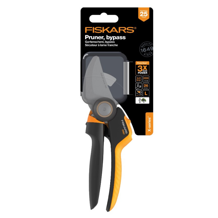 FISKARS Nožnice záhradné dvojčepeľové P961