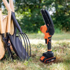 Ručná akumulátorová reťazová píla 150 mm