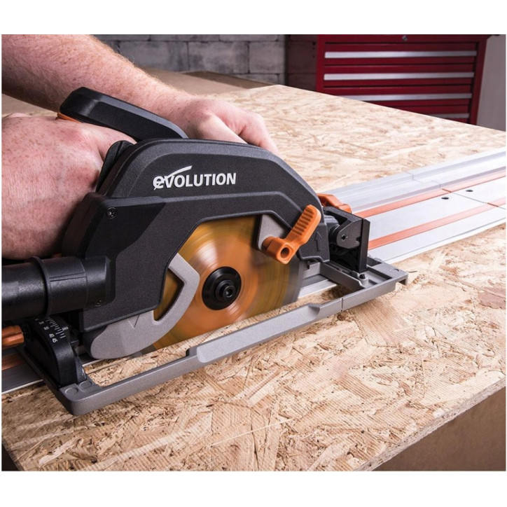 Okružná píla 1600 W EVO R185CCSX s lištou 3x340 mm