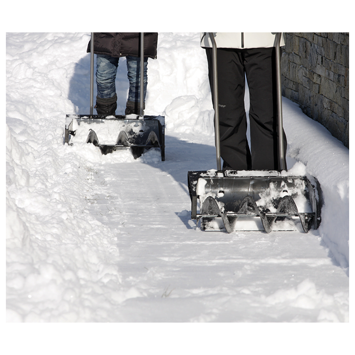 Odhŕňač snehu s posuvnou čepeľou SNOW MOVER čierny Odhŕňač snehu s posuvnou čepeľou SNOW MOVER čierny