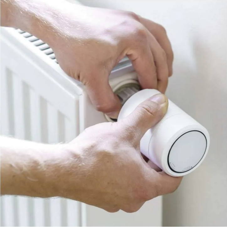 Digitálna termostatická hlavica GoSmart ZigBee Digitálna termostatická hlavica GoSmart ZigBee