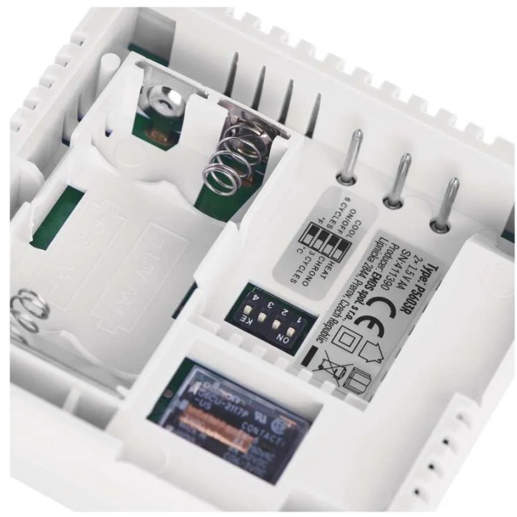 Izbový manuálny termostat drôtový P5603R