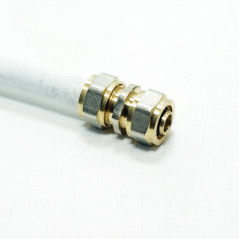 Mosadzná spojka s upínacím krúžkom 16x2 / 16x2 mm