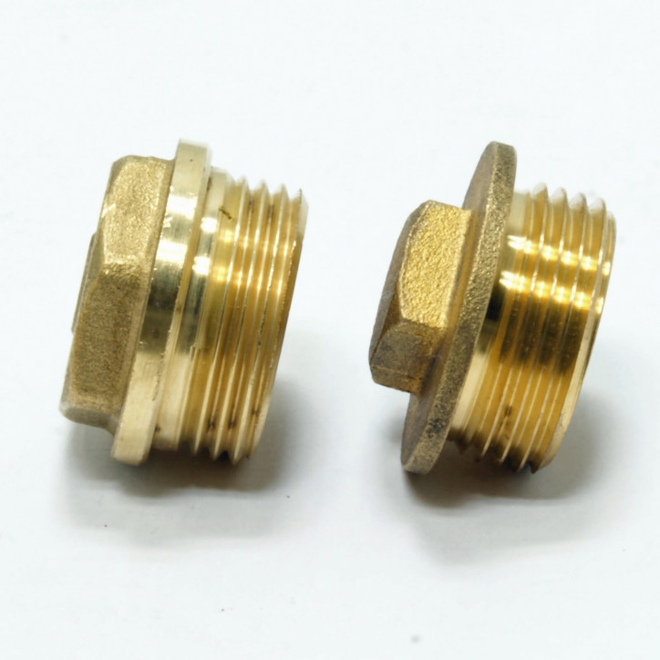 Mosadzný závitový koncový uzáver 1 1/4" DN32 Mosadzný závitový koncový uzáver 1 1/4" DN32