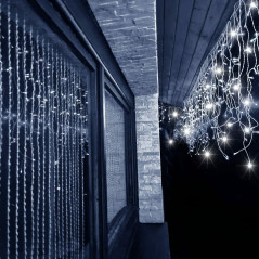 LED kvaple 14,5m, 300LED, časovač, IP44, studená biela + záblesky