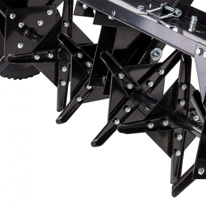 Vertikutátor / prevzdušňovač trávnikov 102 cm pre záhradný traktor