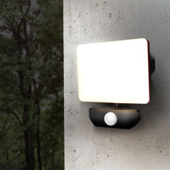 LED reflektor Quick 10 W so senzorom, čierny
