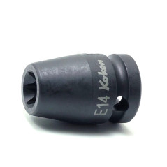 Nástrčková hlavica 1/2" E18 kovaná