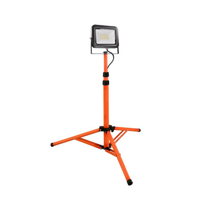 LED vonkajší reflektor PRO 50 W, so statívom