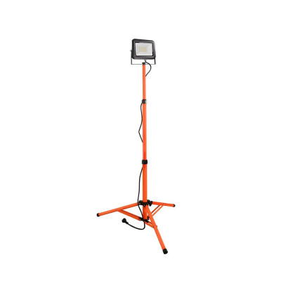 LED vonkajší reflektor PRO 50 W, so statívom