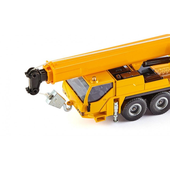 Štvornápravový autožeriav / 2110 Štvornápravový autožeriav / 2110