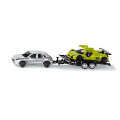 SUV Porsche Cayenne s prívesom Böckmann a Porsche GT / 2544