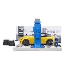 BRUDER Autoservis so športovým autom a mechanikom s náradím / 62110