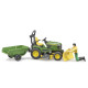BRUDER Záhradník s traktorou kosačkou John Deere s prívesom / 62104