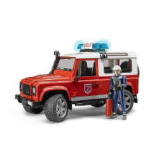 BRUDER Zásahové hasičské vozidlo Land Rover Defender Station Wagon s figúrkou hasiča a hasiacim prístrojom 1:16 02596