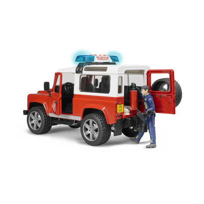 Zásahové hasičské vozidlo Land Rover Defender Station Wagon s figúrkou hasiča a hasiacim prístrojom 1:16 02596